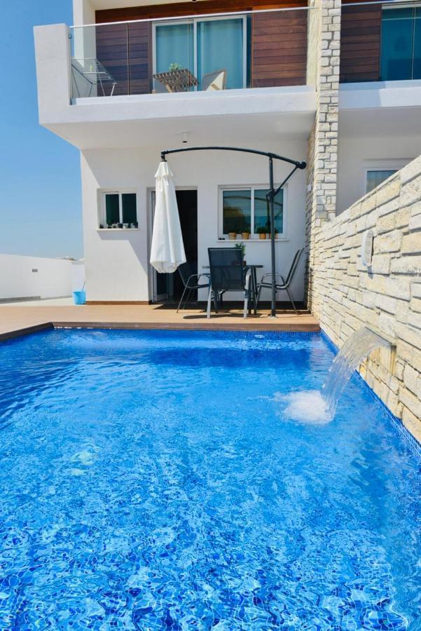 Melanos Residence 2 Bdrm Townhouse With Private Pool Klorakas Exterior photo